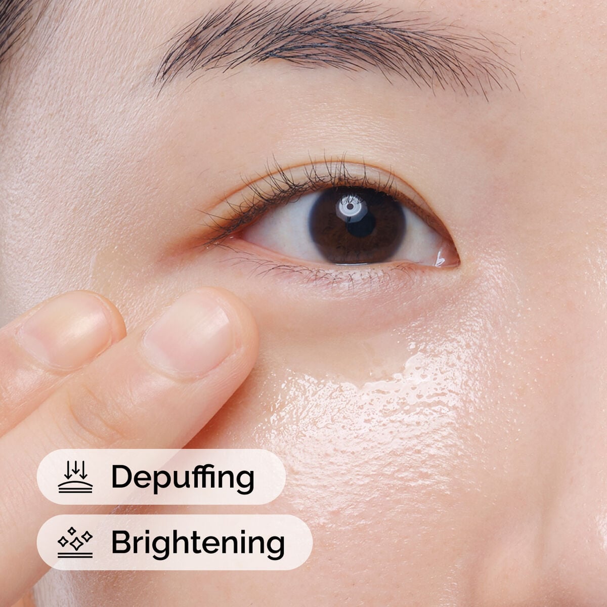 caffeine-solution-5-egcg-eye-serum-q9 ord-caffeine-solution-egcg-model-application-with-benefits.jpg