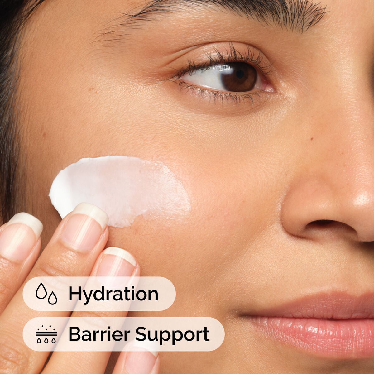 natural-moisturizing-factors-ha-m6 ord-natural-moisturizing-factors-ha-model-application-with-benefits.jpg